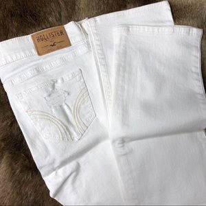 Hollister - Distressed White Skinny Jeans